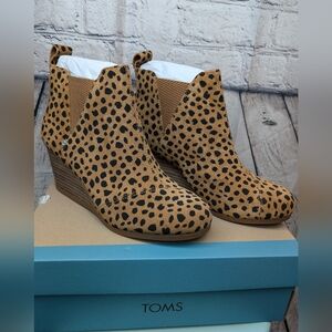 TOMS Women's Leopard Print Ankle Boots
